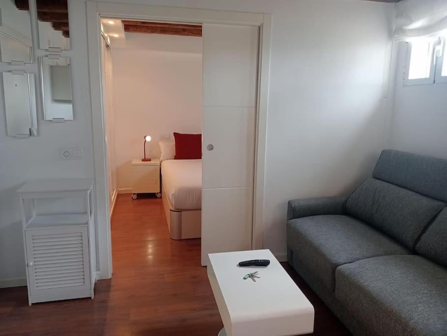 Emblematic Flat In Madrid Central - Arenal Exterior photo